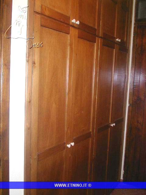wardrobe.jpg